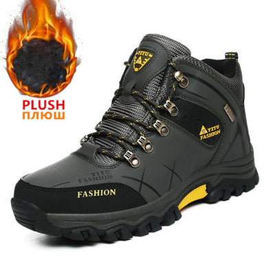 OUTDOOR TACTICAL BOOTS